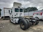 2013 Freightliner Cascadia Semi Truck
