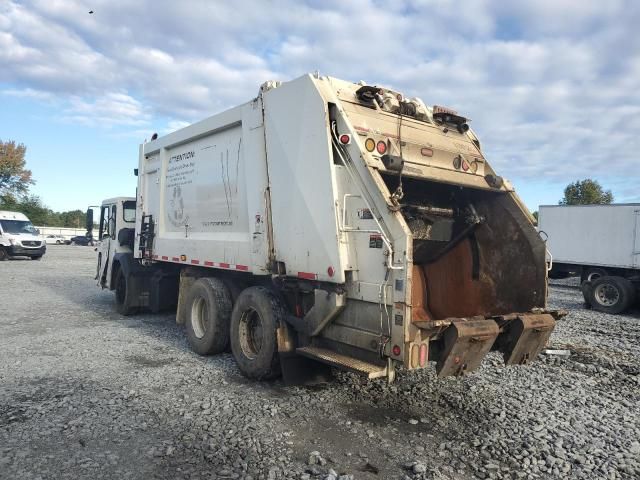 2017 Crane Carrier Refuse Truck