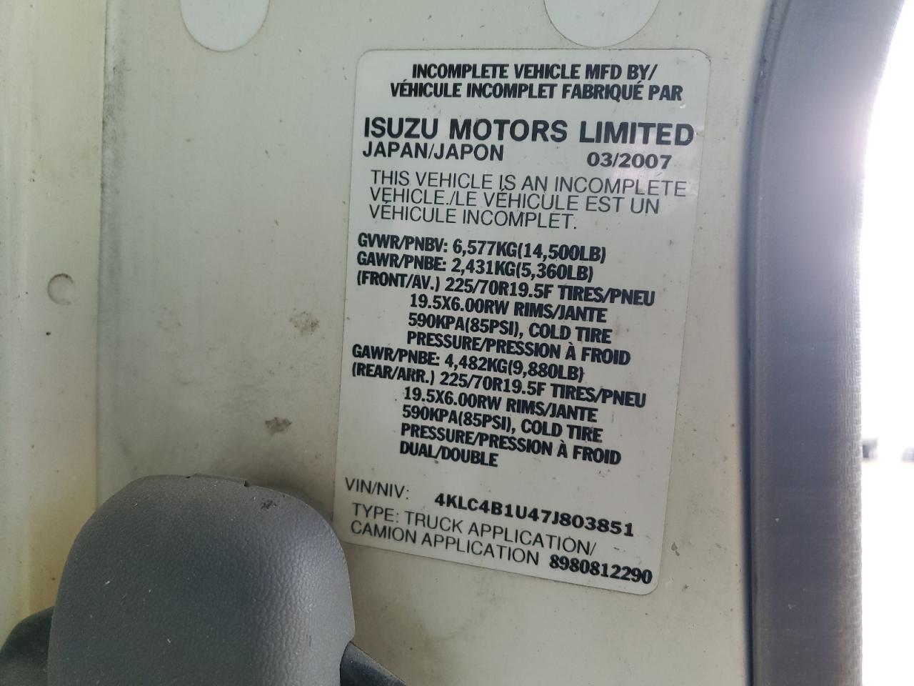 2007 Isuzu NPR Utility / Service Truck