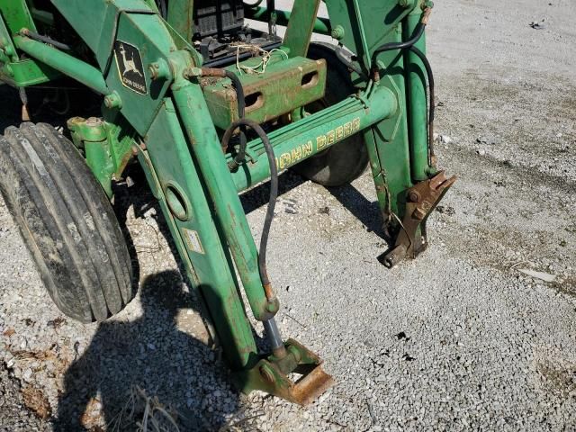 1994 John Deere 7200 Tractor