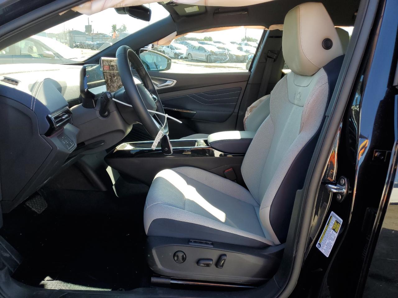 2025 Volkswagen Id.4 pro s