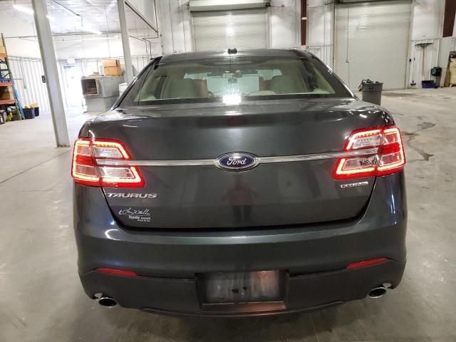 2016 Ford Taurus SE