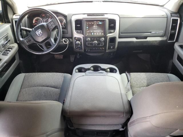 2016 Dodge RAM 1500 SLT