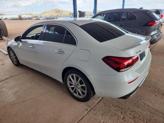 2020 Mercedes-Benz A 220