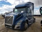 2019 Volvo VNL Semi Truck