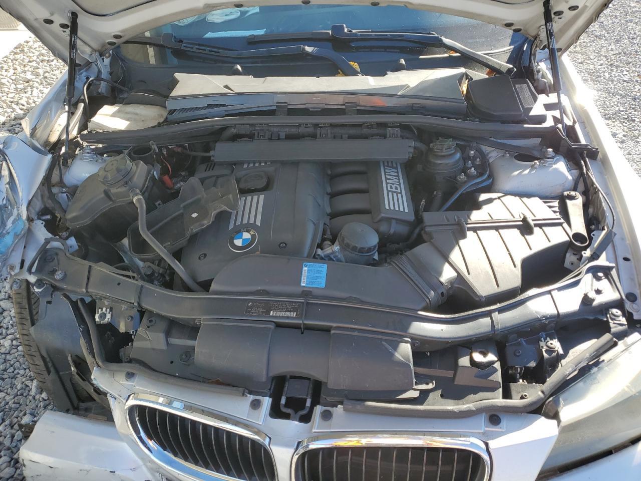 2009 BMW 328 i