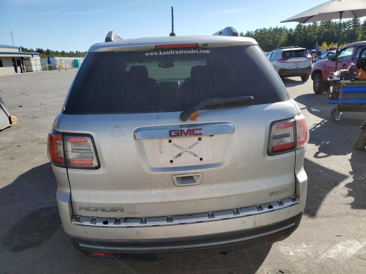2013 GMC Acadia sle