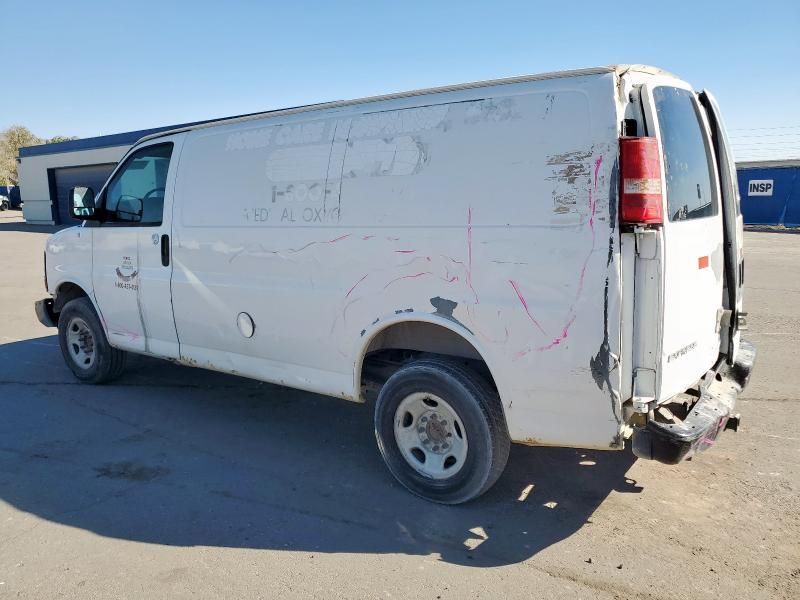 2010 Chevrolet Express G2500