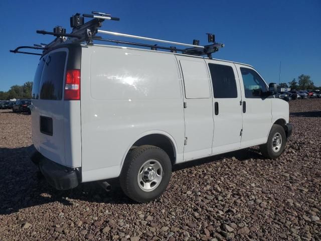 2022 Chev Express G1500