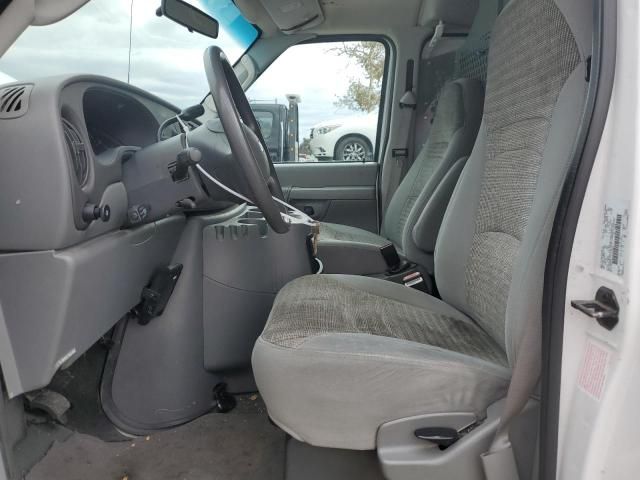 2003 Ford Econoline E250 Van