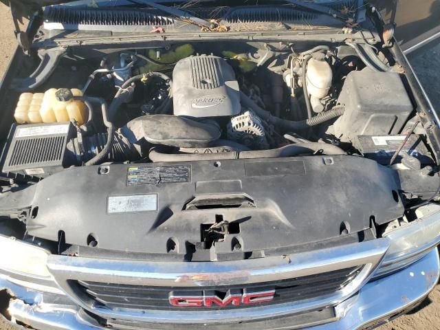 2004 GMC Sierra K2500 Heavy Duty