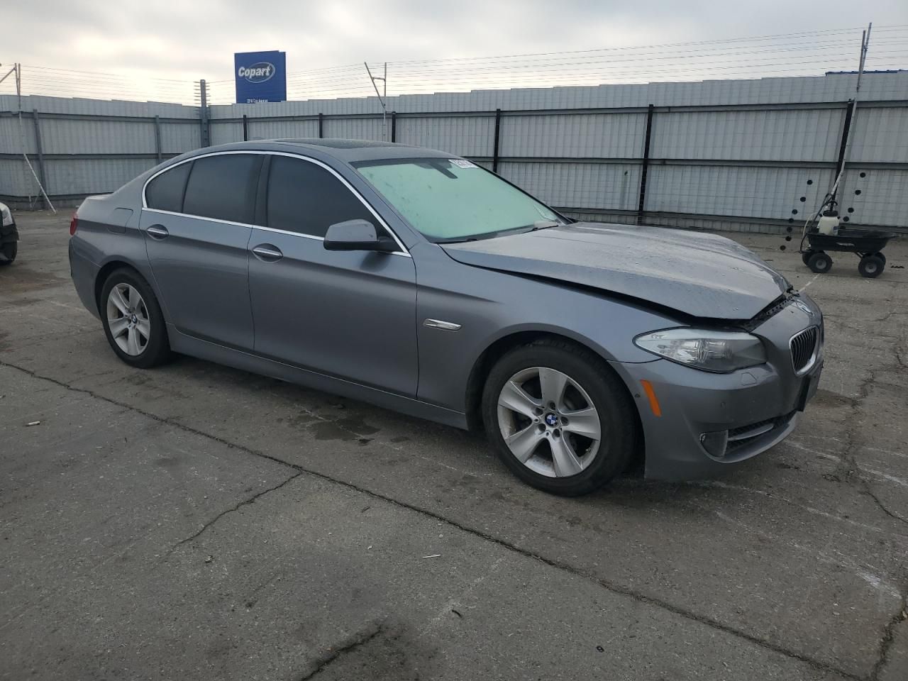 2013 BMW 528 i