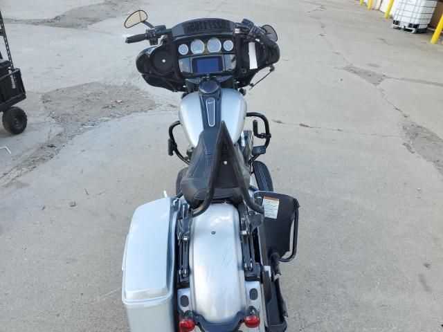 2019 Harley-Davidson Flhxs