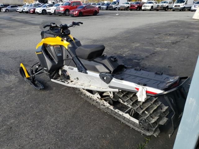 2024 Skidoo 600