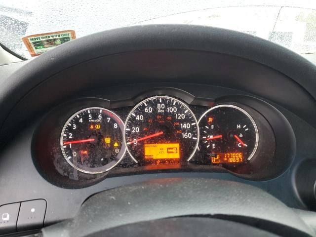2010 Nissan Altima Base