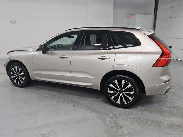 2025 Volvo XC60 Plus