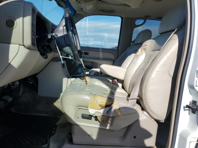 2002 Chevrolet Suburban C1500