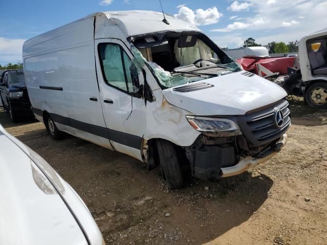 2021 Mercedes-Benz Sprinter 2