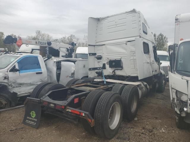 2019 Volvo VN VNL