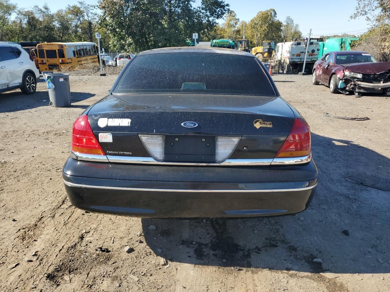 2000 Ford Crown Victoria