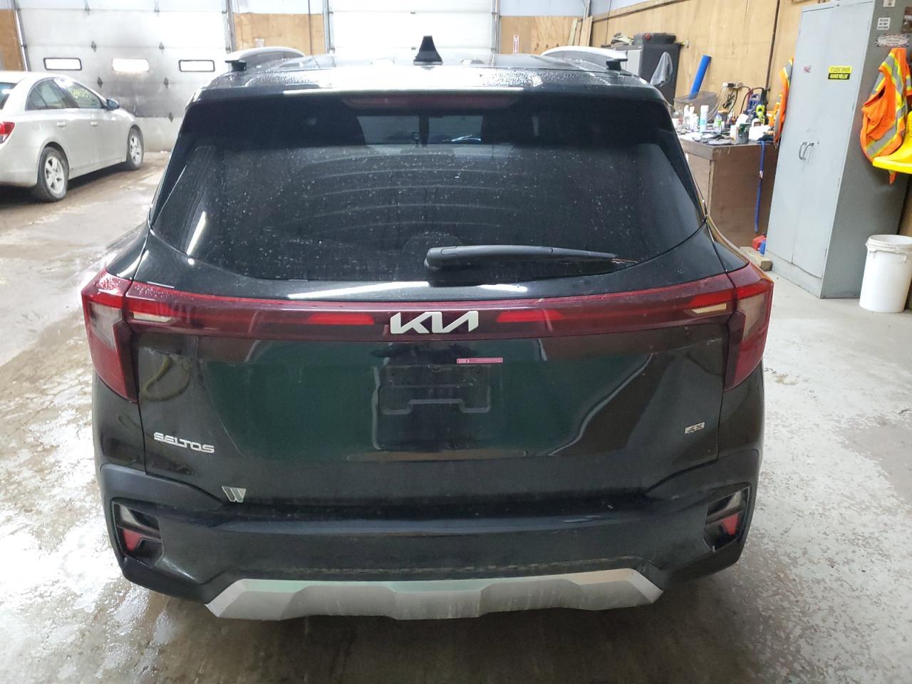 2025 KIA Seltos s