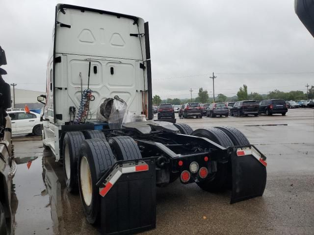 2022 Freightliner Cascadia 126 Semi Truck