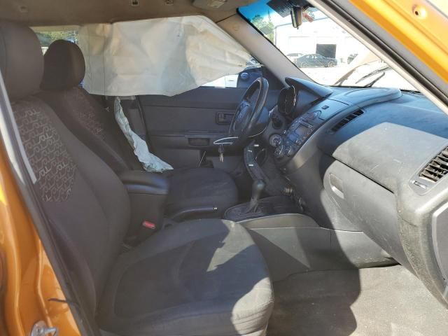 2011 KIA Soul +