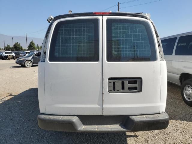 2016 Chevrolet Express G2500