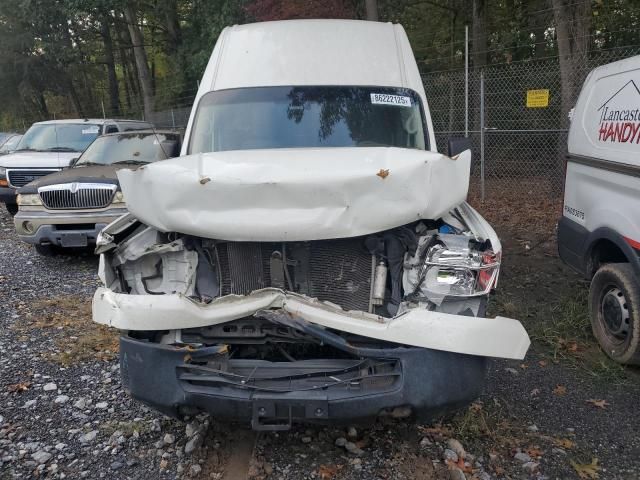 2018 Nissan NV 2500 S