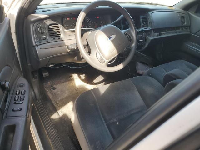 2003 Ford Crown Victoria