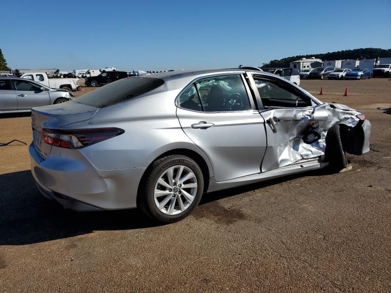 2021 Toyota Camry LE