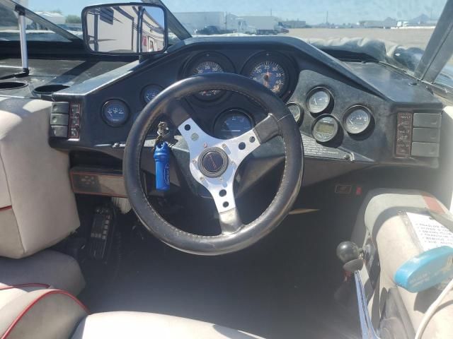 1989 Bayliner Skichallenger-Boat