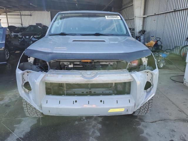 2017 Toyota 4runner SR5/SR5 Premium