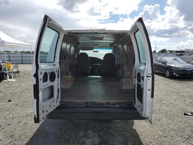 2003 Ford Econoline E250 Van