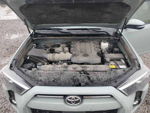 2023 Toyota 4runner SE