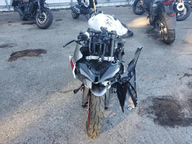 2025 Kawasaki Zx636 k