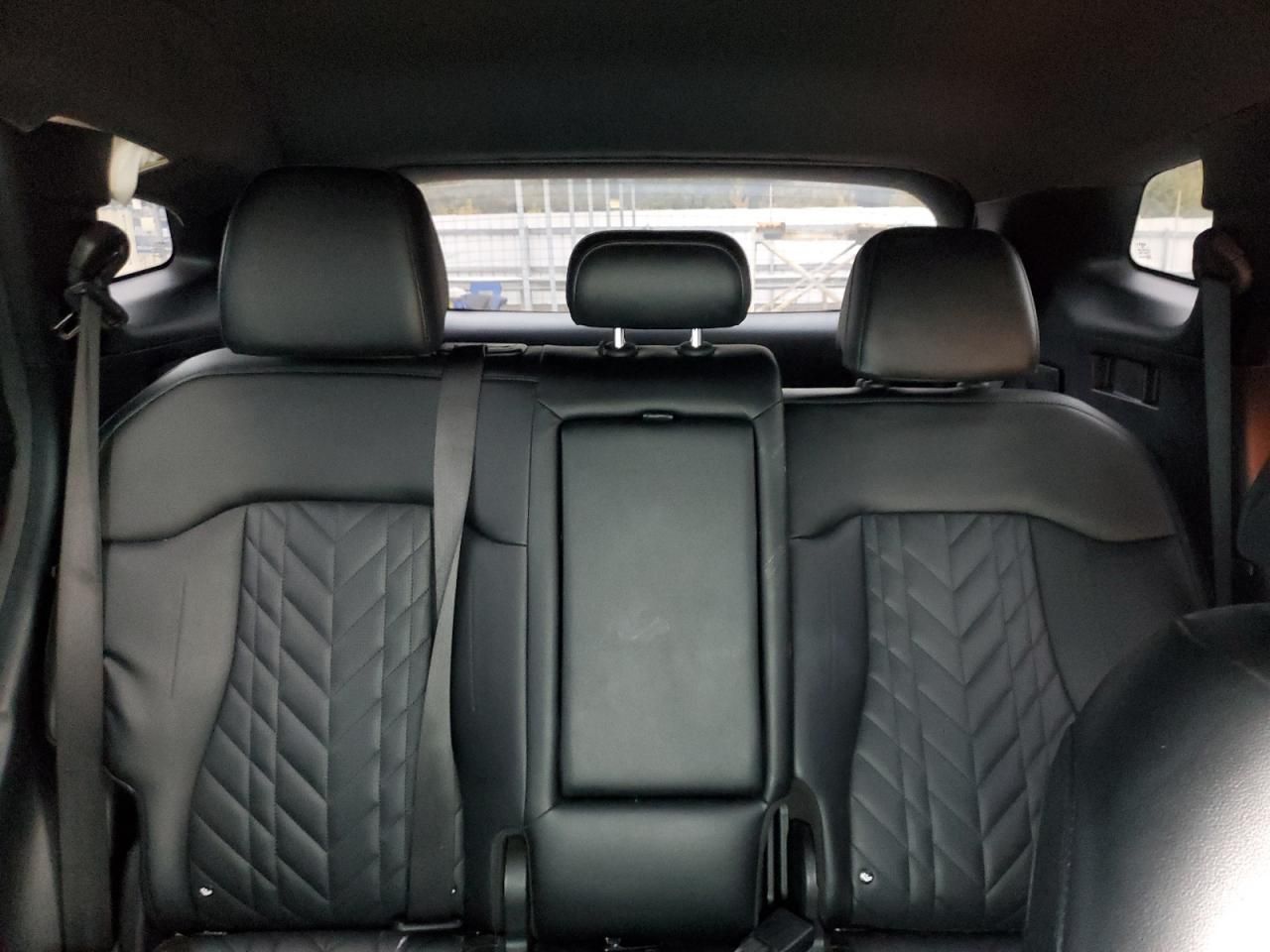 2023 KIA Sportage x Line