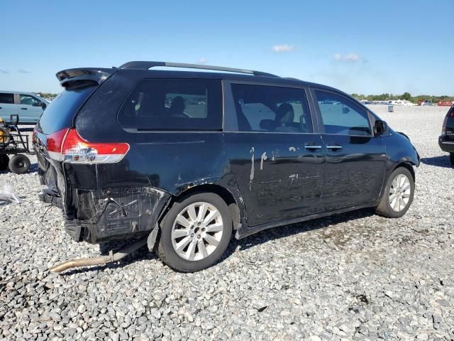 2011 Toyota Sienna XLE