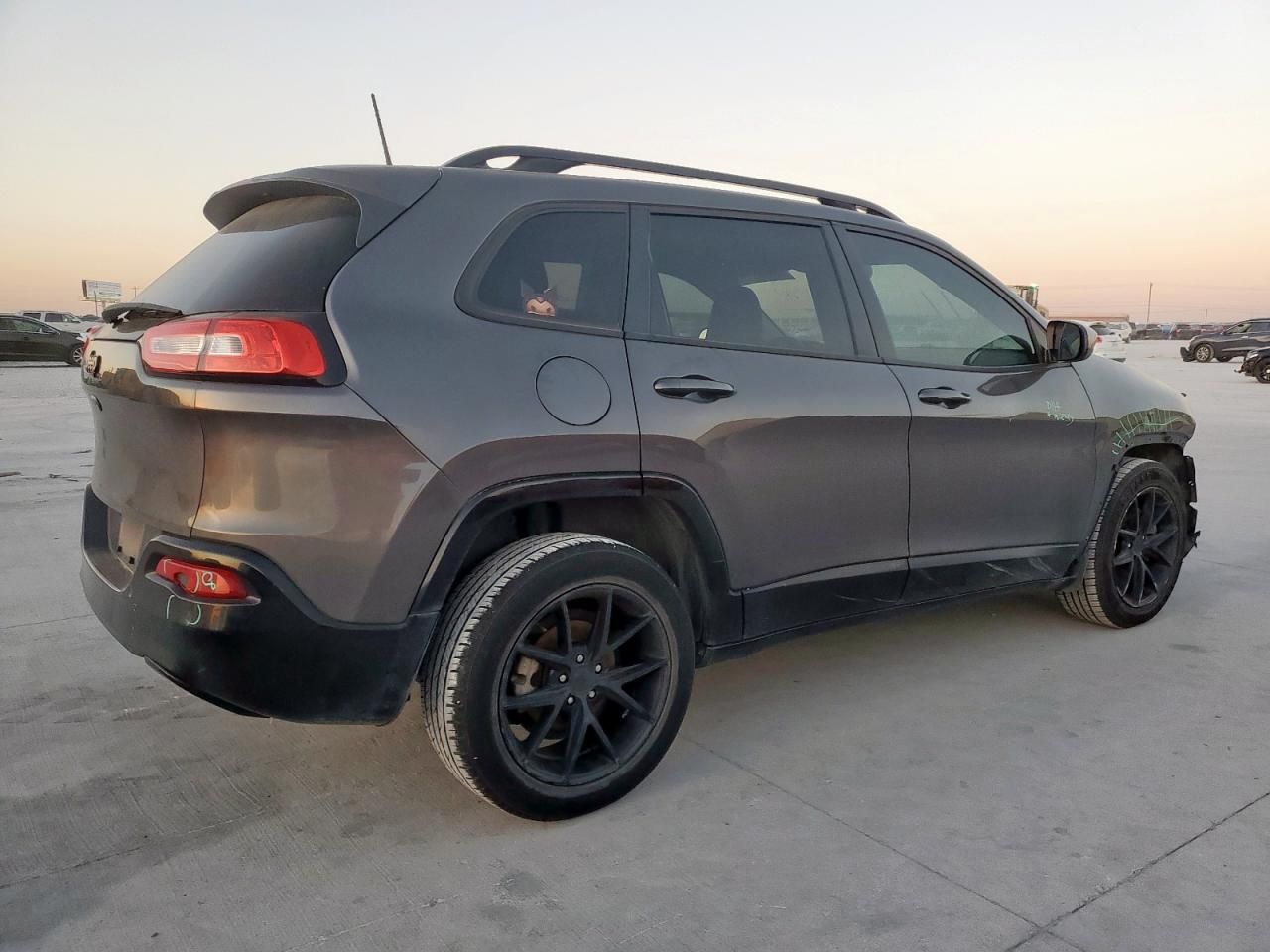 2018 Jeep Cherokee Latitude