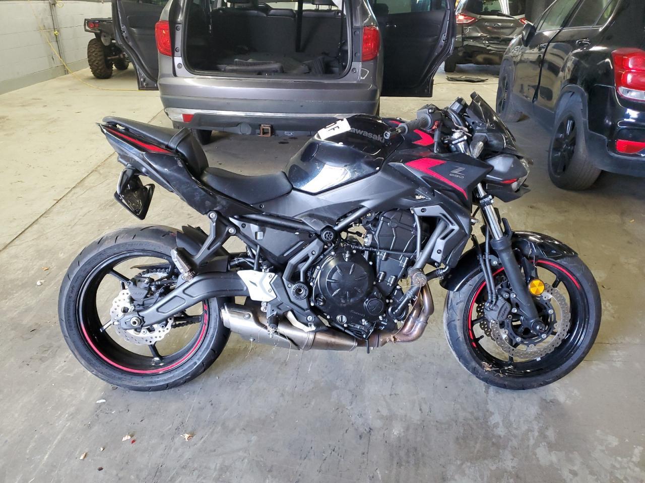 2023 Kawasaki ER650 P
