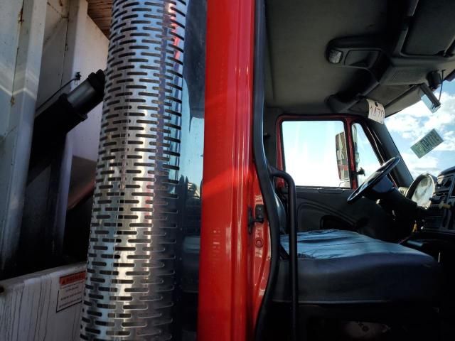 2007 International 7500 Refuse Truck