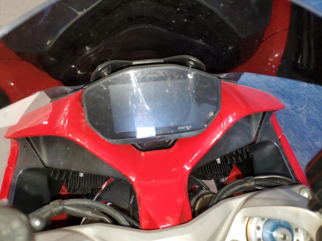 2021 Ducati Supersport