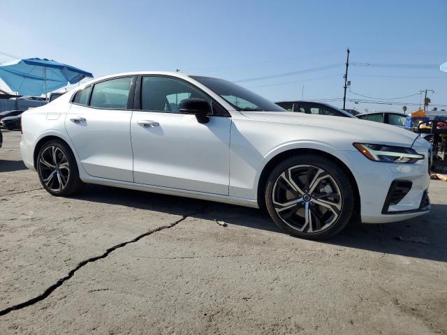 2024 Volvo S60 Plus