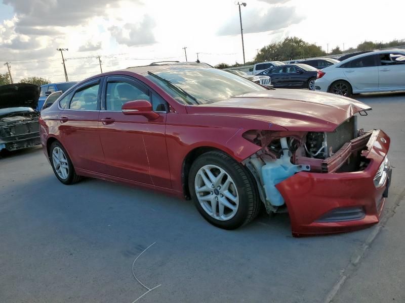 2013 Ford Fusion SE