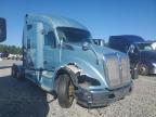 2015 Kenworth T680 Semi Truck