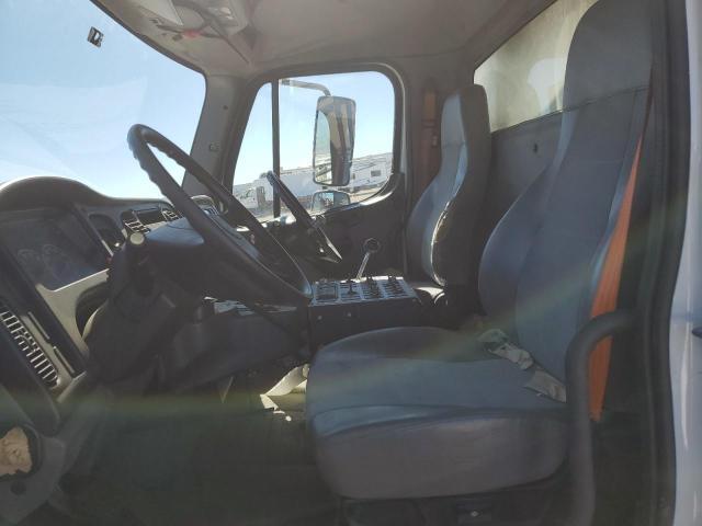 2018 Freigliner 2018 Freightliner Business Class M2 Street Sweeper