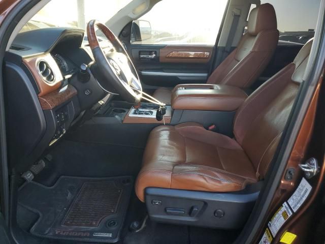 2014 Toyota Tundra Crewmax Platinum