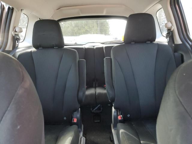 2014 Mazda 5 Sport