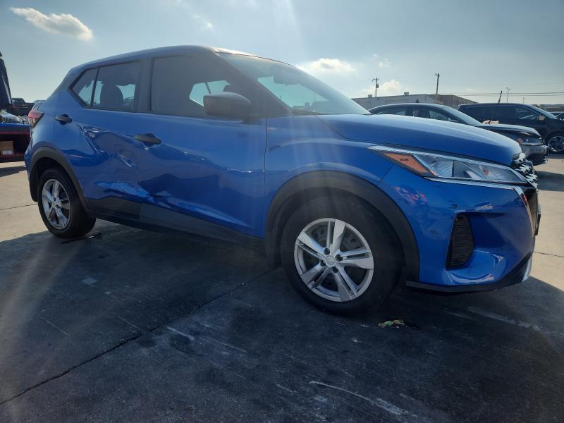 2023 Nissan Kicks s