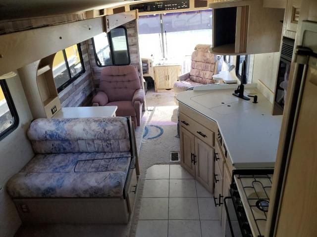 1997 Spartan Motors Motorhome 4VZ